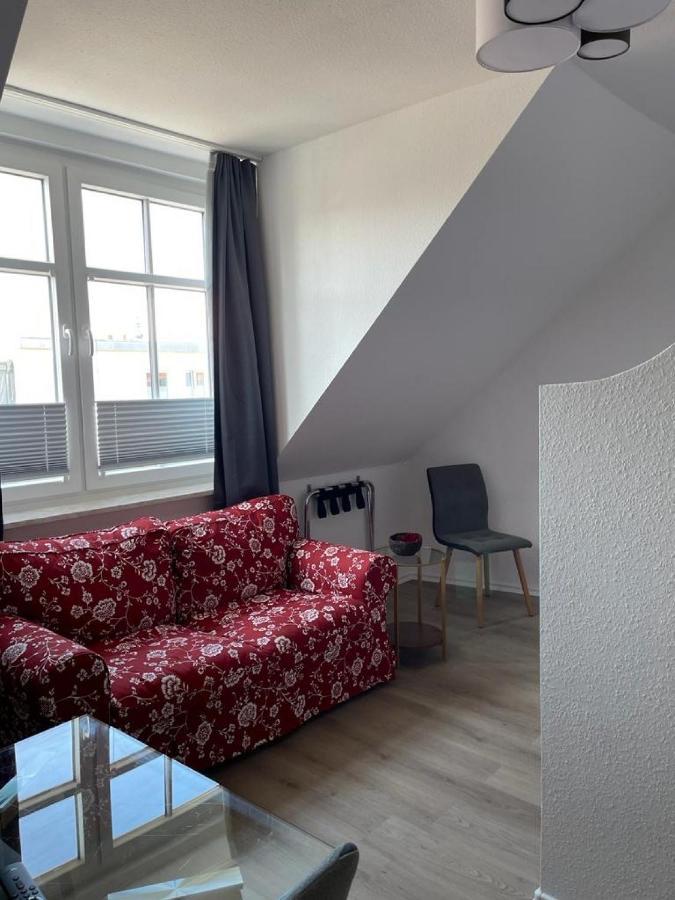H&H Apartment Im Herzen Von Greifswald Zentral In Der Langen Reihe Extérieur photo