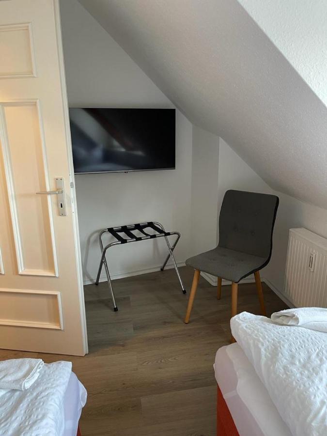 H&H Apartment Im Herzen Von Greifswald Zentral In Der Langen Reihe Extérieur photo