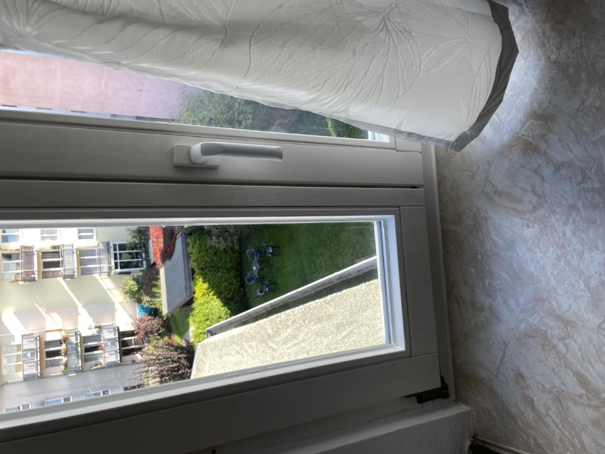 H&H Apartment Im Herzen Von Greifswald Zentral In Der Langen Reihe Extérieur photo