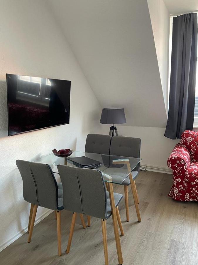H&H Apartment Im Herzen Von Greifswald Zentral In Der Langen Reihe Extérieur photo